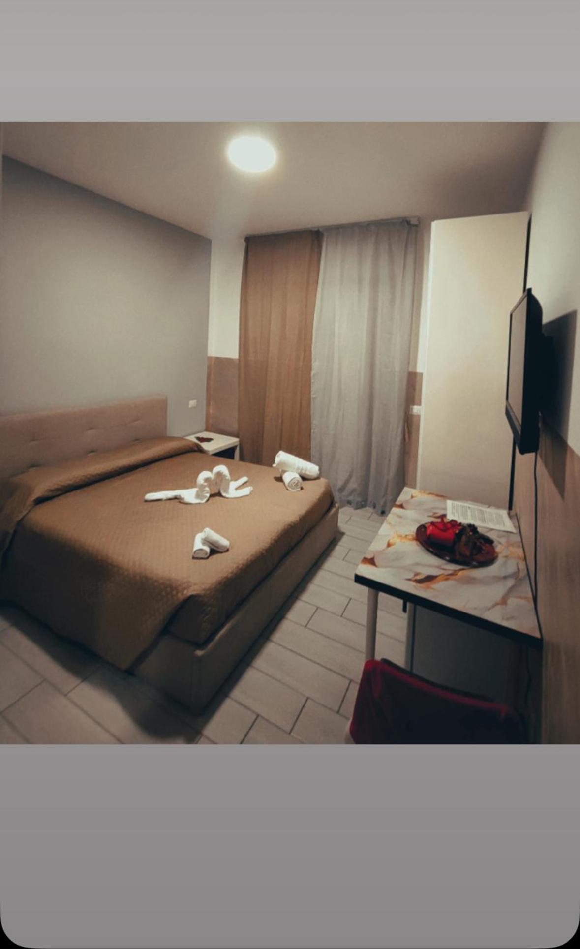 Neapolis Center Napoli
