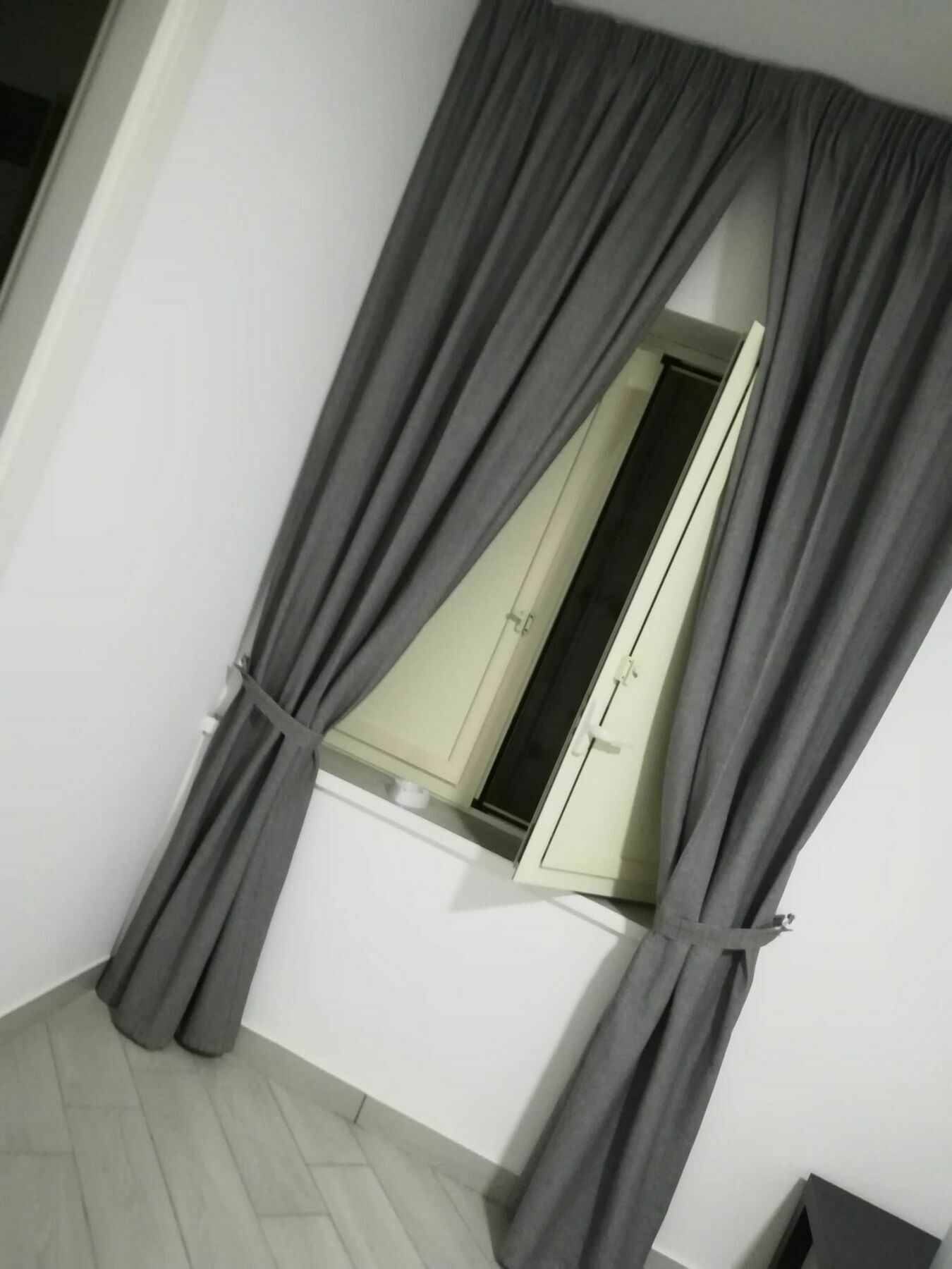 Neapolis Center Napoli