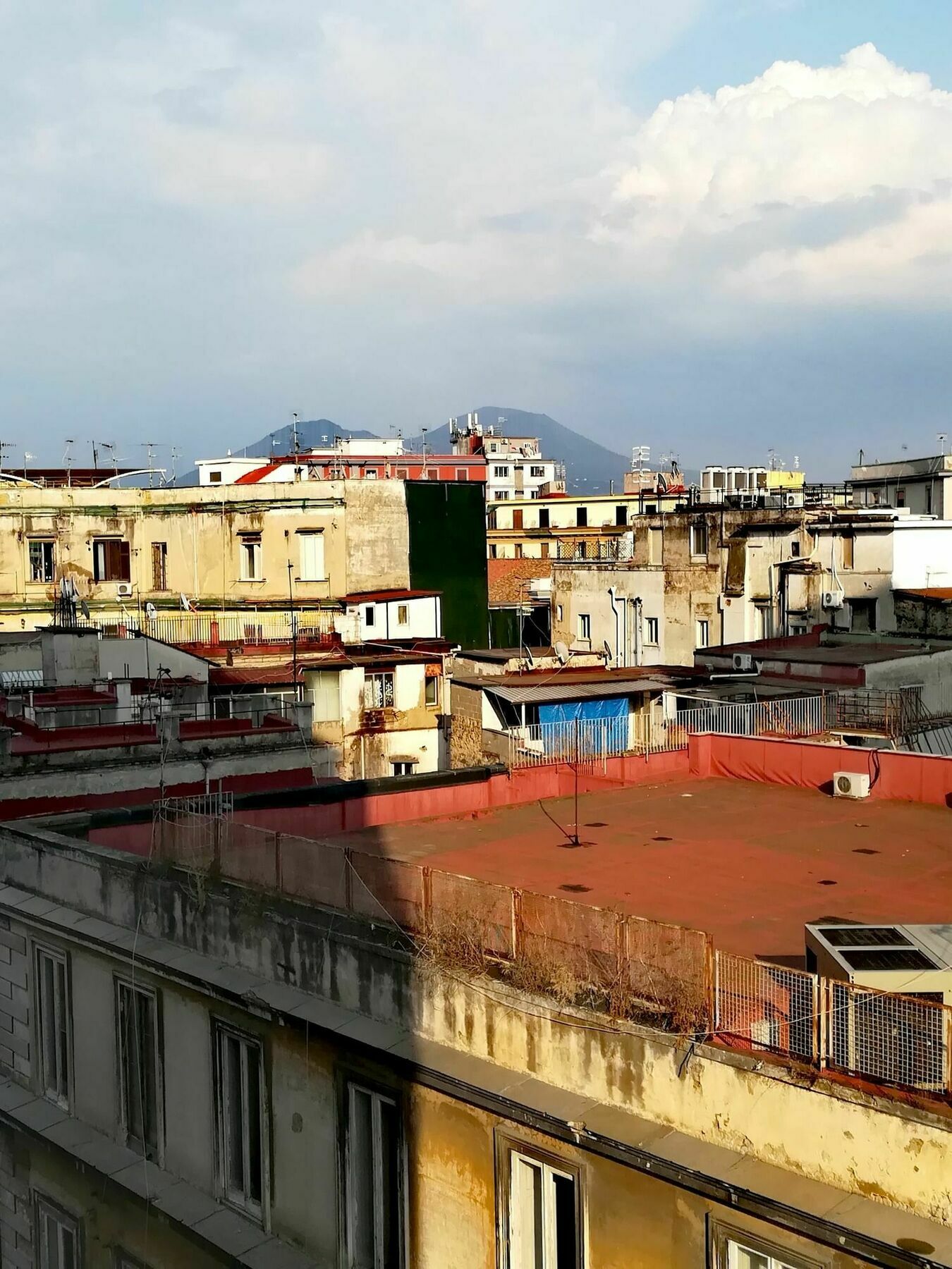Neapolis Center 2*